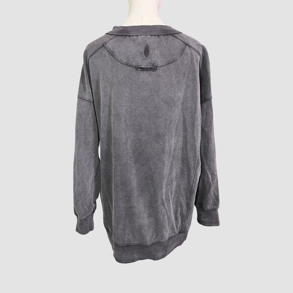 Free People Intercept Oversized Sweatshirt Black Kangaroo Pocket XS NWT - Picture 10 of 11